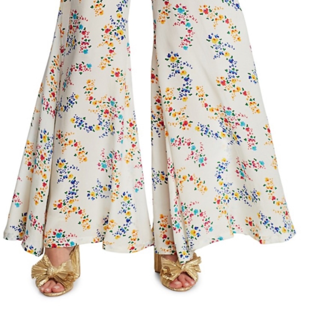 All things Mochi pant